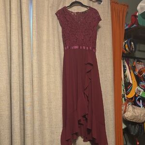 Chic Burgundy Lace High-Low Dress